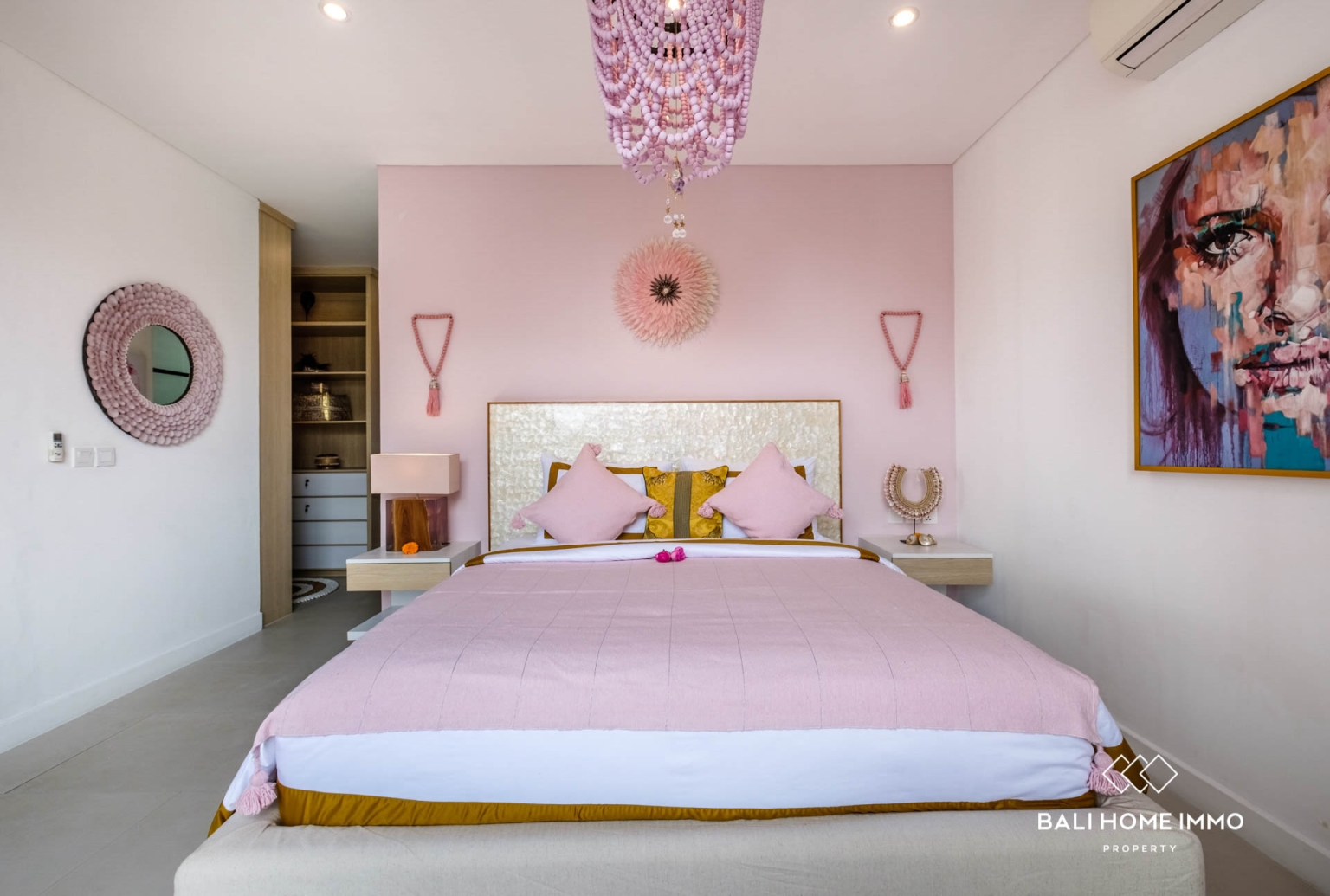 Unique Concept 4-Bedroom Villa for Sale in Berawa, Canggu view 11