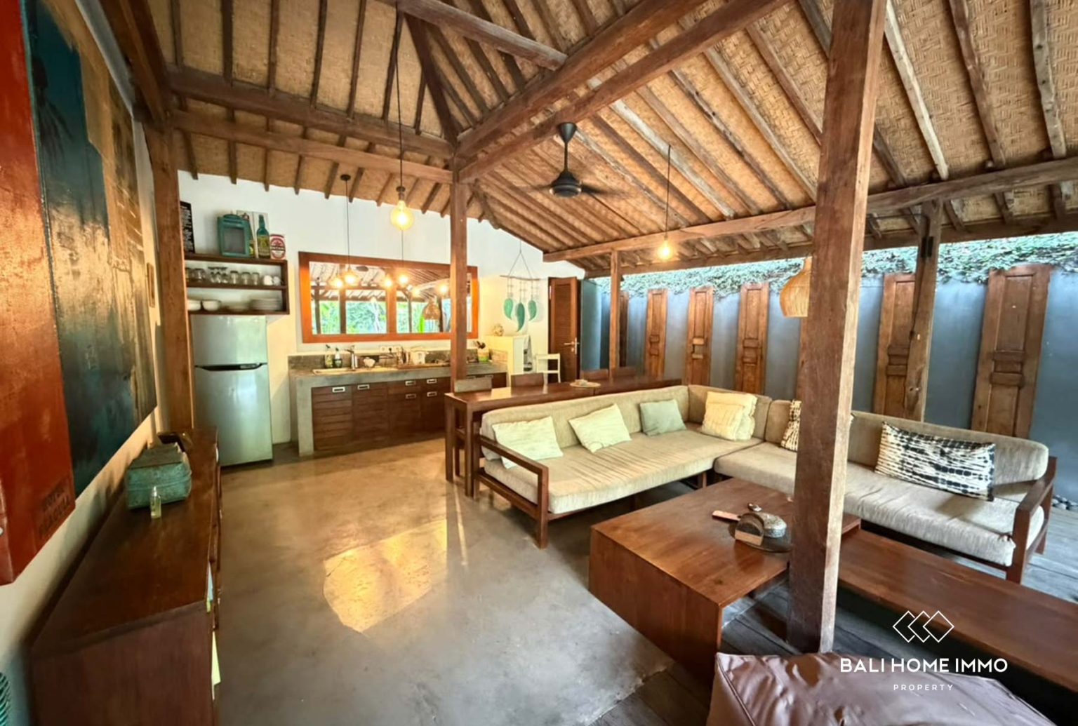 VINTAGE 2 BEDROOM VILLA FOR LEASEHOLD SALE in BERAWA BALI view 2